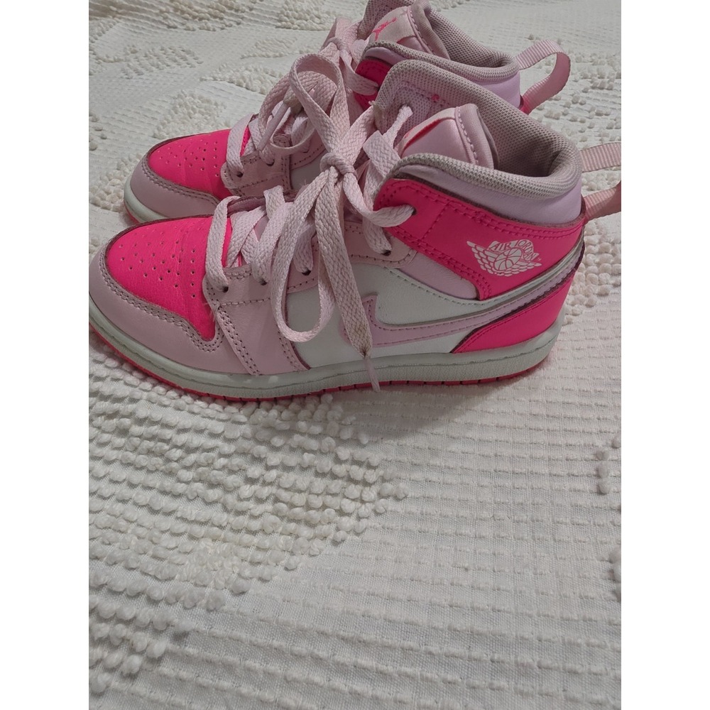 Air Jordan Retro 1 Mid Barbie Pink DQ8424 661 Sneakers Shoes Size 12 C